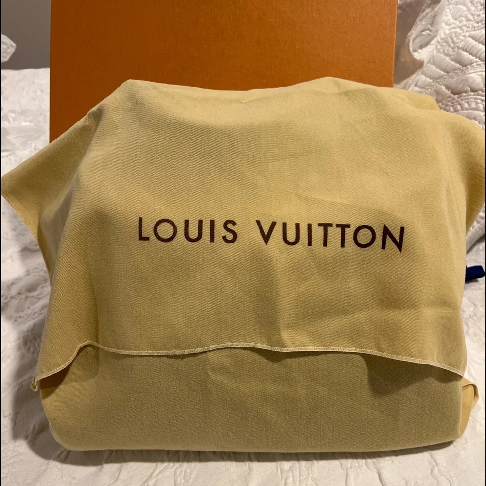 ‼️SOLD ‼️to a beautiful woman 🤎Louis Vuitton Portobello Handbag Damier GM🤎 - Picture 14 of 16